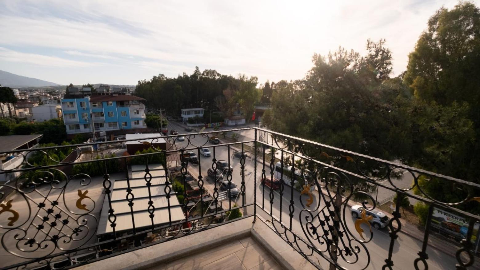 Elada Luxury Otel Arsuz Exterior foto